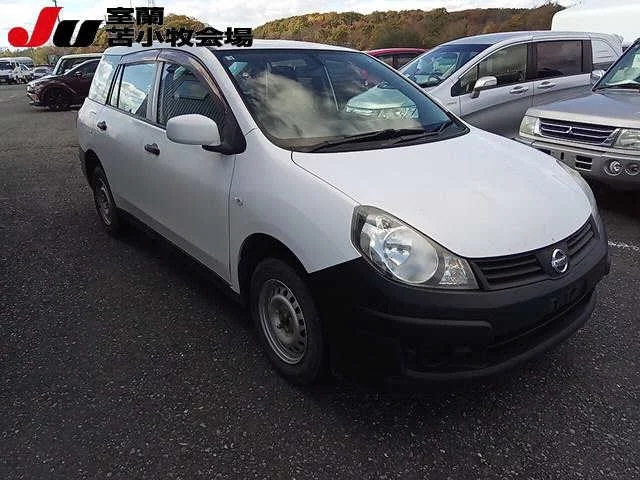 Nissan AD