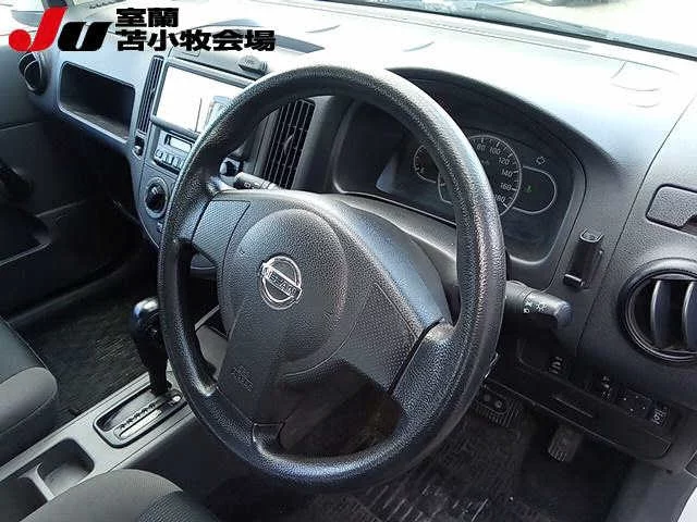 Nissan AD