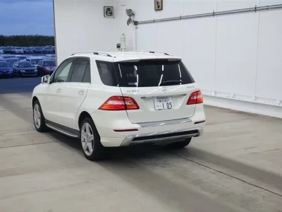 Mercedes-Benz ML CLASS