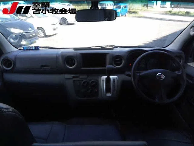 Nissan CARAVAN VAN