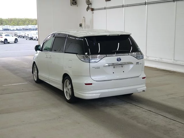 Toyota ESTIMA HYBRID
