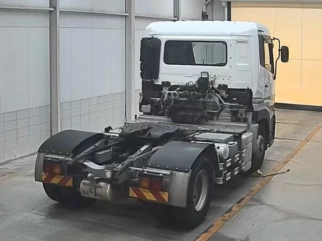 Nissan UD SERIES