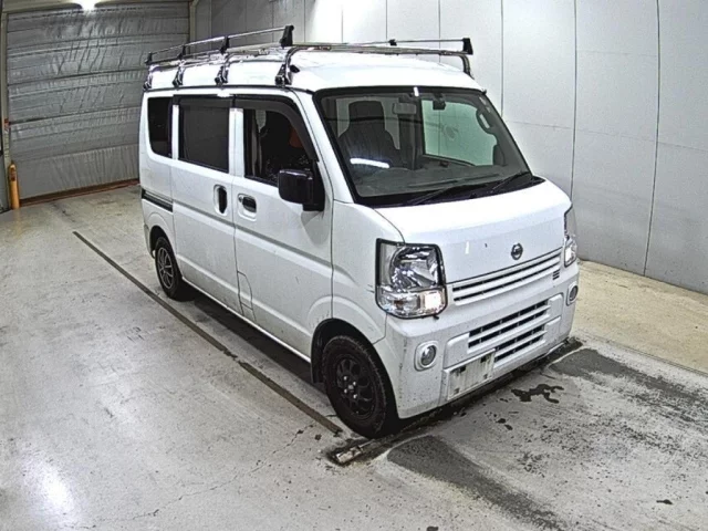 Nissan CLIPPER VAN
