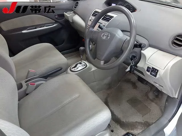 Toyota BELTA
