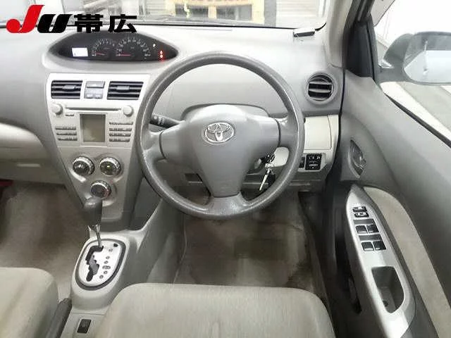 Toyota BELTA