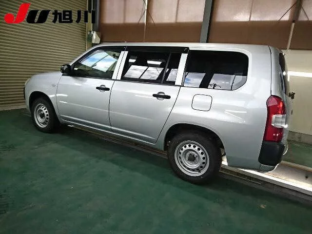 Toyota SUCCEED