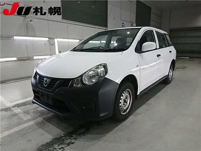 Nissan AD
