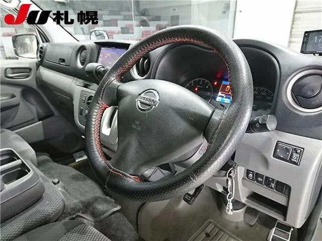 Nissan CARAVAN VAN