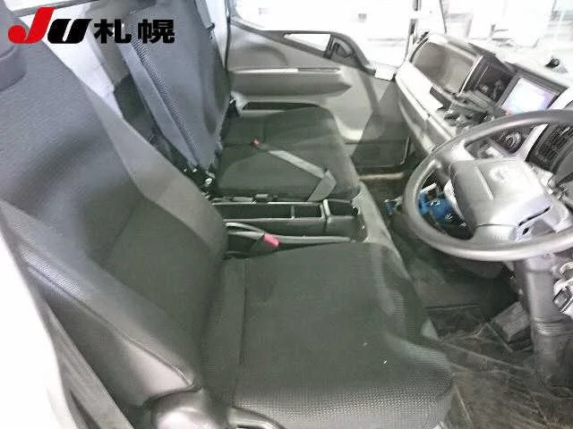 Nissan ATLAS