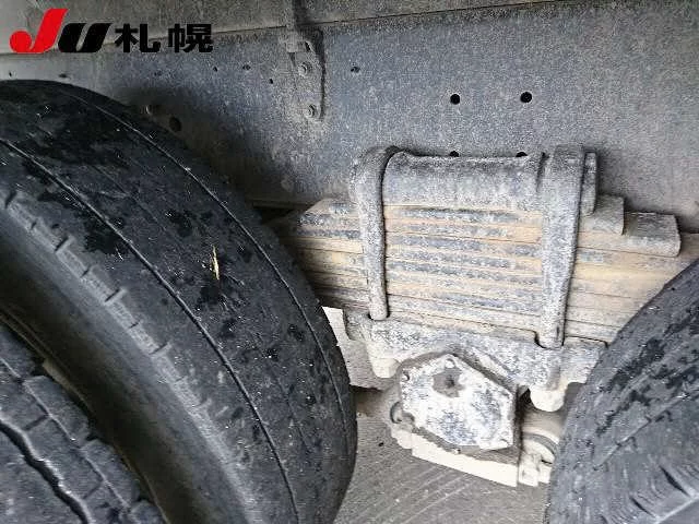 Nissan QUON