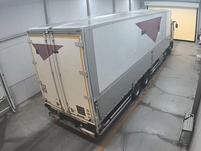 Mitsubishi FUSO TRUCK