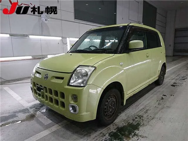 Nissan PINO