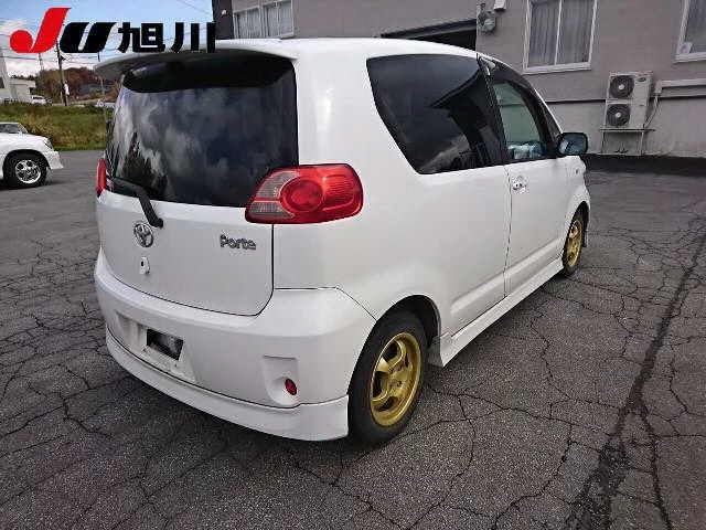 Toyota PORTE