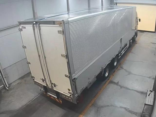 Nissan UD SERIES
