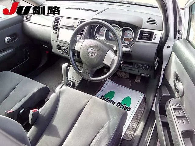 Nissan TIIDA LATIO