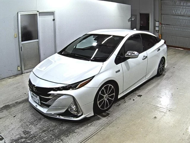 Toyota PRIUS PHV