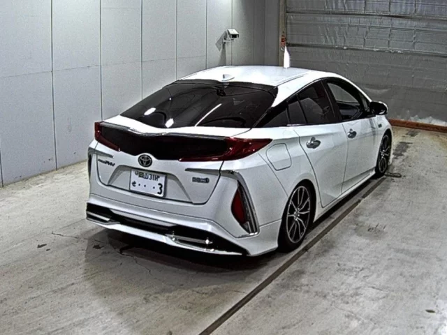 Toyota PRIUS PHV