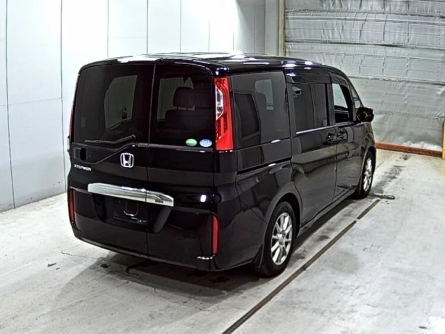 Honda STEP WAGON