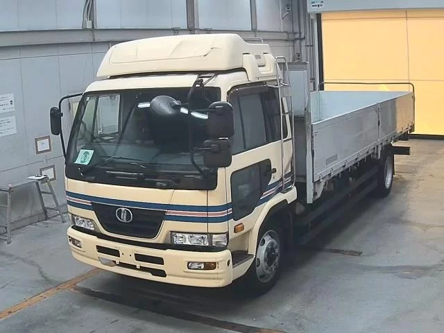 Nissan CONDOR