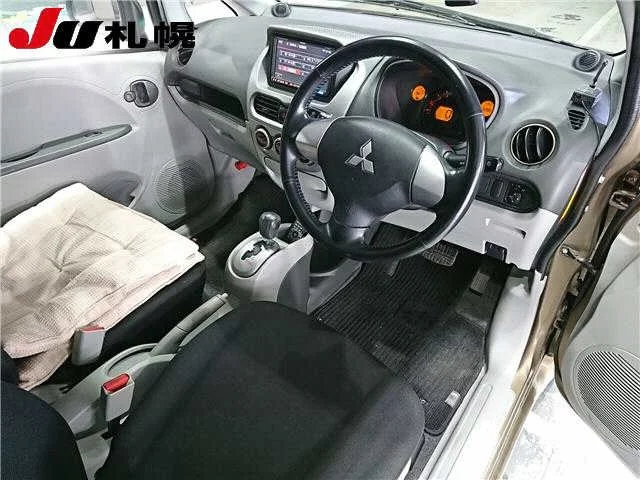 Mitsubishi I