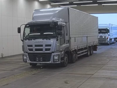 Isuzu GIGA