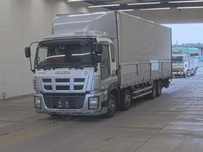 Isuzu GIGA