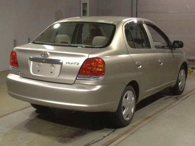 Toyota PLATZ