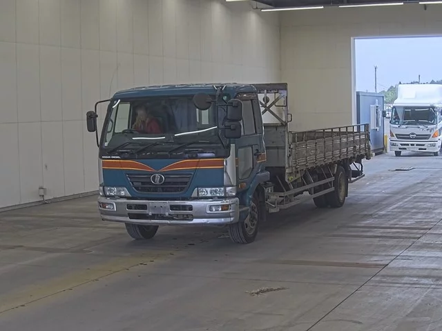 Nissan UD SERIES