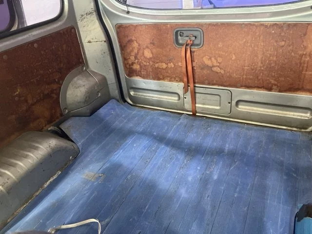 Nissan CARAVAN VAN