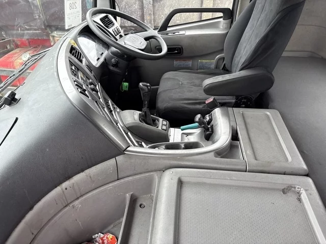 Nissan QUON