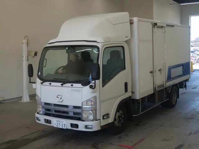 Mazda TITAN