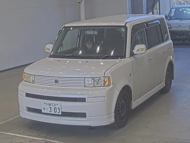 Toyota BB