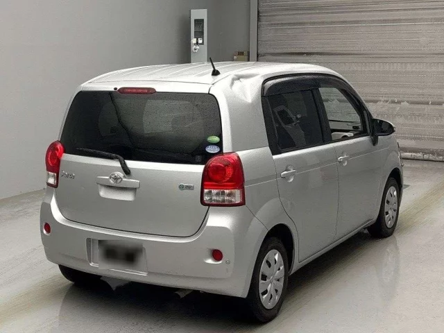 Toyota PORTE