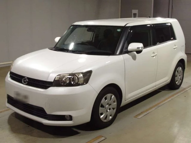 Toyota COROLLA RUMION