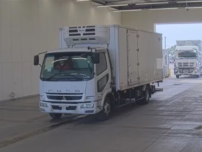 Mitsubishi FUSO FIGHTER