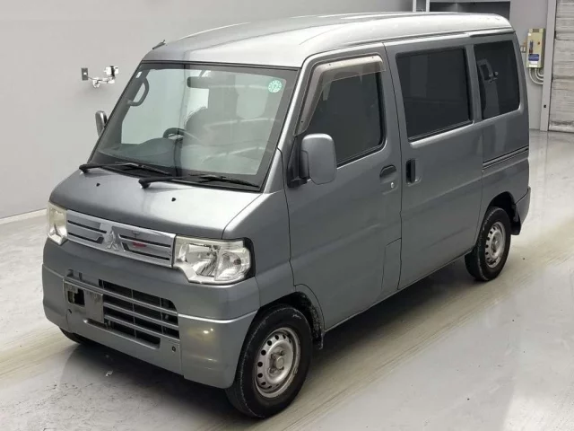 Mitsubishi MINICAB VAN