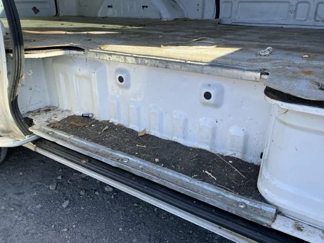 Nissan CARAVAN VAN