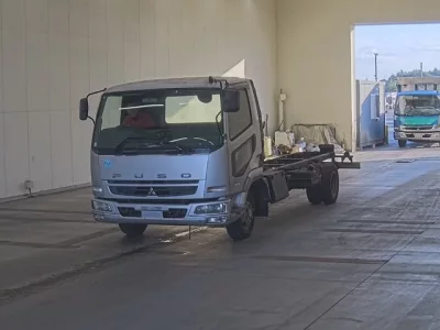 Mitsubishi FUSO FIGHTER