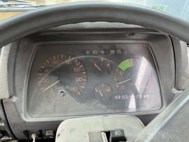 Mitsubishi MINIYON
