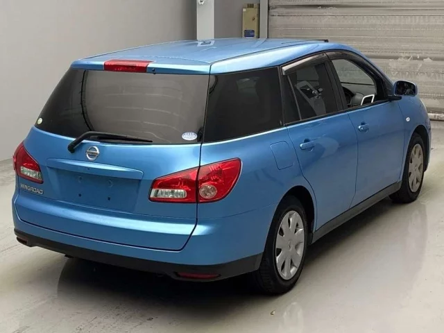 Nissan WINGROAD