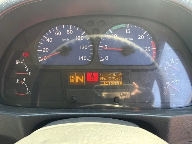Nissan UD SERIES