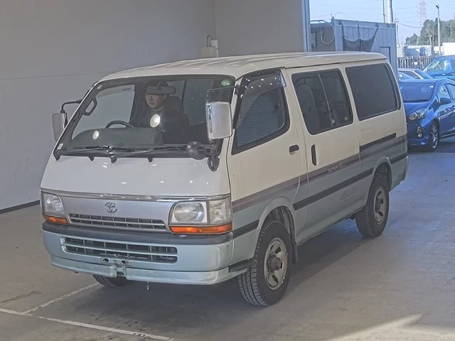 Toyota HIACE VAN