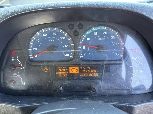 Nissan UD SERIES