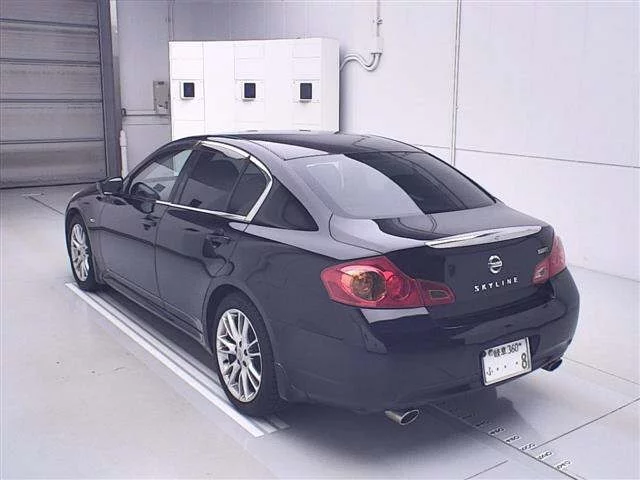 Nissan SKYLINE