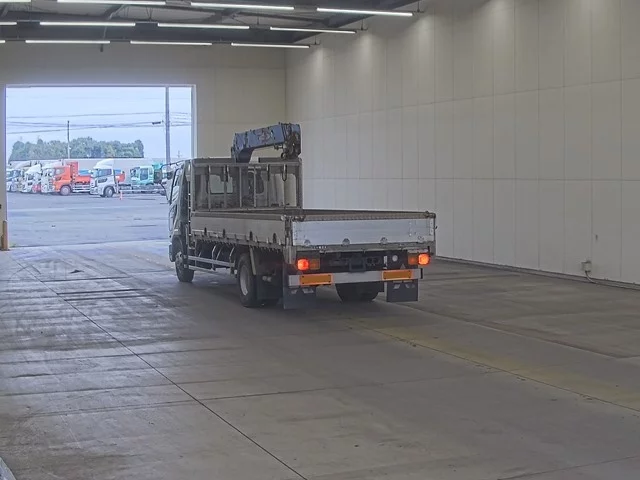 Mitsubishi FUSO FIGHTER