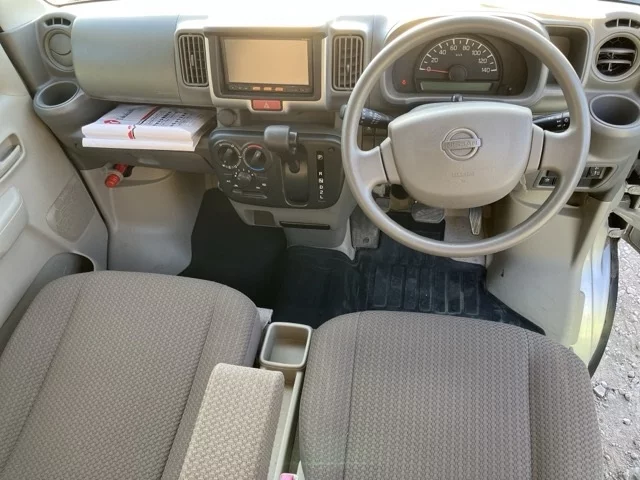 Nissan CLIPPER VAN