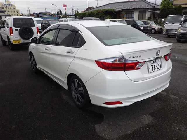Honda GRACE