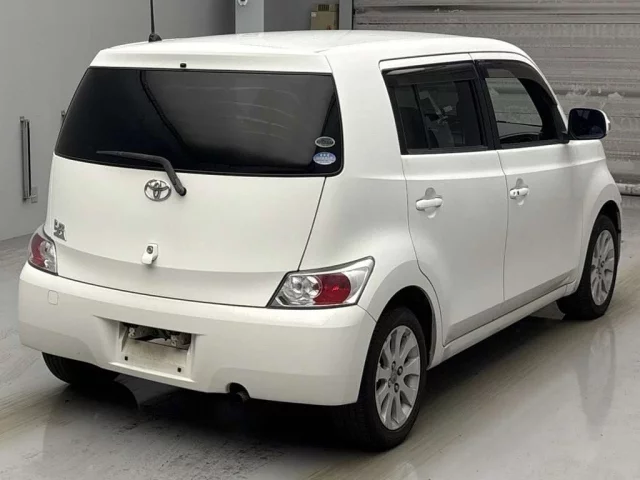 Toyota BB