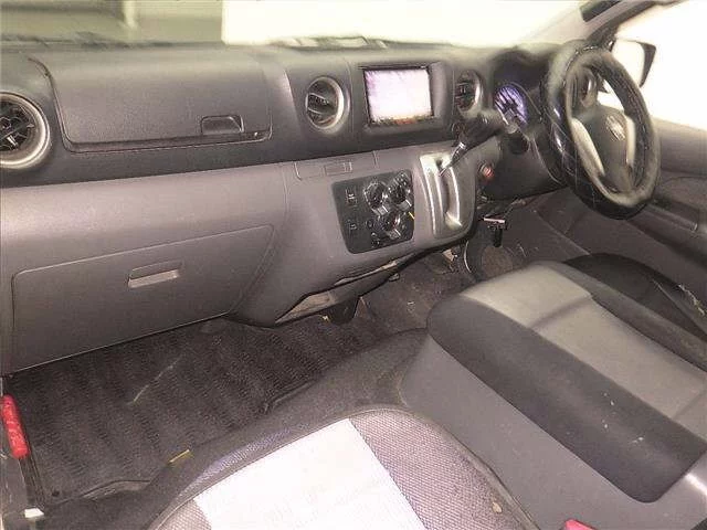 Nissan CARAVAN VAN