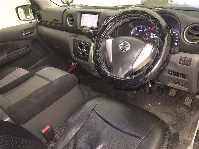 Nissan CARAVAN VAN